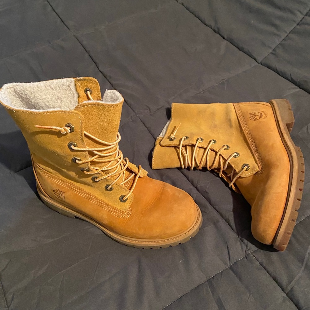 Women’s Timberland Fleece Lined Boots